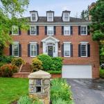 9704 Holloway Hill Ct, Potomac, MD 20854